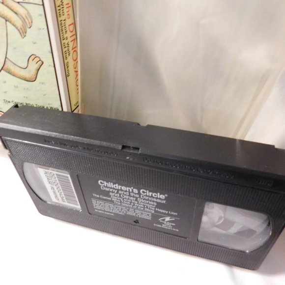 Vintage Danny and the Dinosaur and Other Stories VHS Tape Children 1993 - Picture 8 of 10